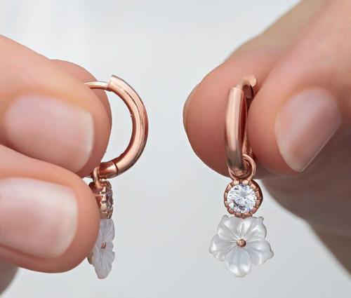 Gümüş Rose Sallantılı Manolya Çiçeği Kadın Küpe SL6271