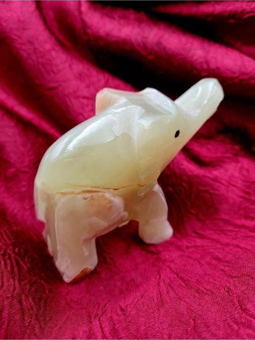 Sertifikalı Doğal Taş Oniks Taşı Fil Biblo Küçük Boy El Yapımı