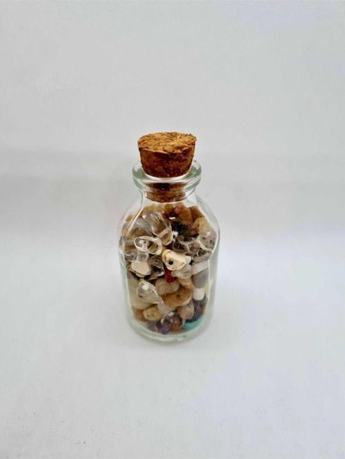 Sertifikalı Tüp Şişede Karışık Doğal Taş Delikli Doğal Taş 5.8x3.2 Cm