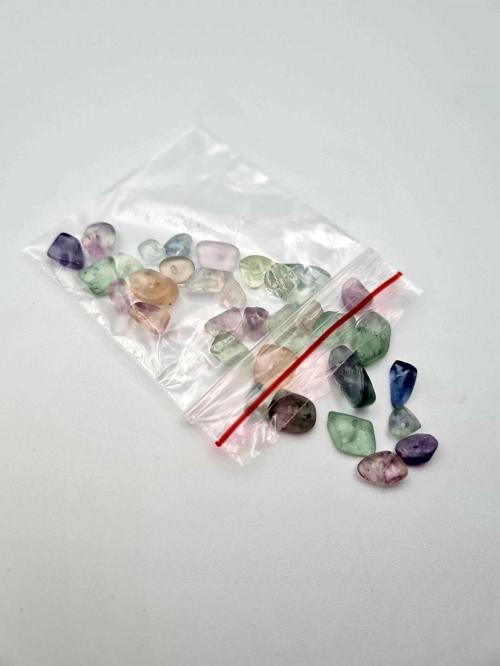 Sertifikalı Florit Kırık Doğal Taş - 10 gr Delikli Doğal Taş