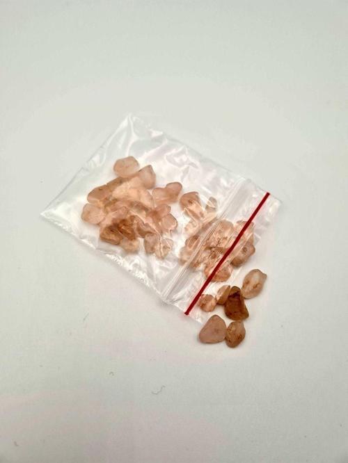 Sertifikalı Pembe Kuvars Kırık Doğal Taş - 10 gr Delikli Doğal Taş