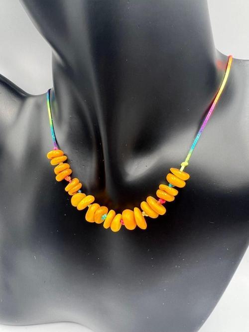 Sertifikalı Sarı Sedef Doğal Taş Çocuk Kolyesi Asansörlü Kilit Sistemi