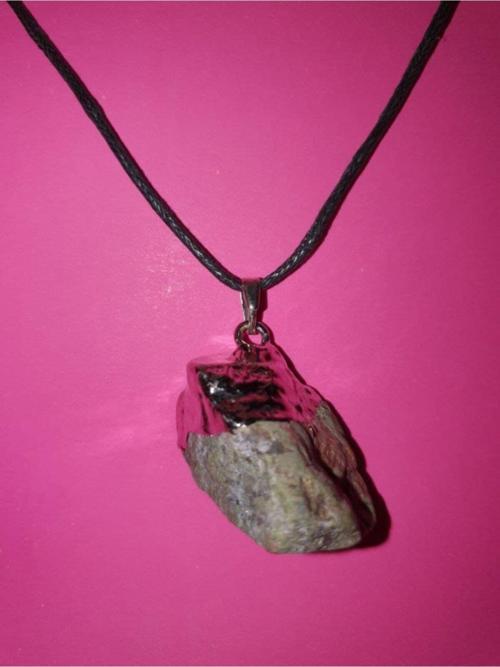 Sertifikalı Unakit Taşı Kolye Orijinal Doğal Taş