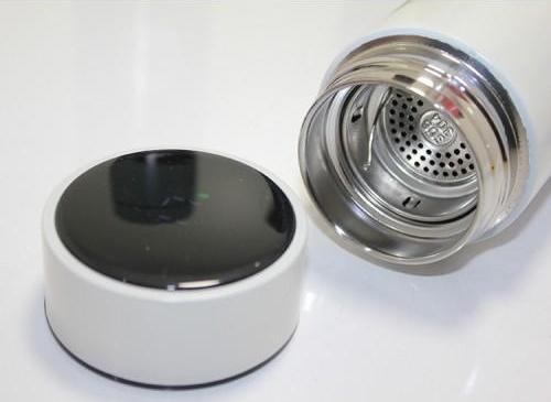 Büro Ev Ofis Yazlık Kamp için 500ML Anime Baskılı Dijital Göstergeli Termos