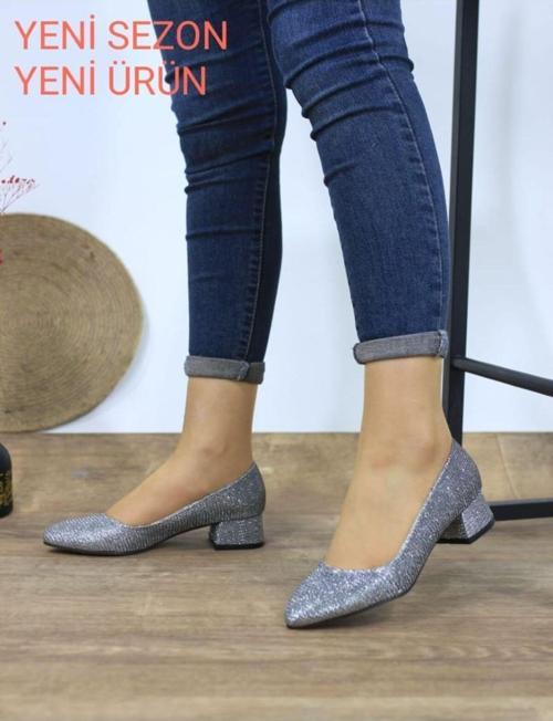 Kadın Ayakkabı Platin Simli Sitiletto Cupra Kısa Topuklu Klasik Günlük Ayakkabı 3 Cm 42