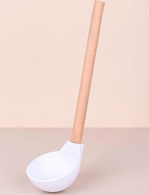 Ahşap Saplı Silikon Kepçe Beyaz