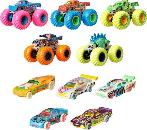 Monster Trucks Karanlıkta Parlayan Araçlar Paketi, 3 Yaş Ve Üzeri, Hcb57