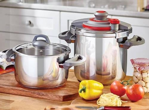 CST-1007 COOK-FEST 4+7 LT DUDUKLU TENCERE KIRMIZI