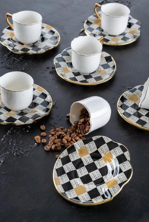 Enzo Chess 6 Kişilik Cam Tabaklı Porselen Fincan Takımı