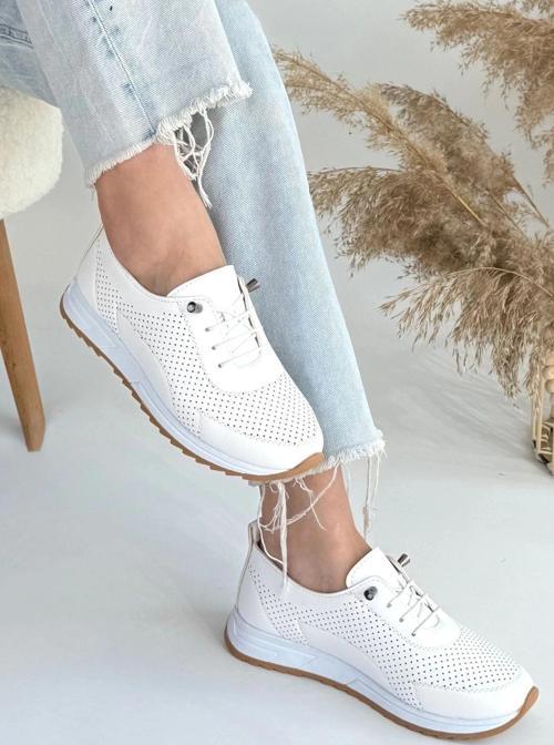 Tone Beyaz Cilt Bağcıklı Spor Ayakkabı