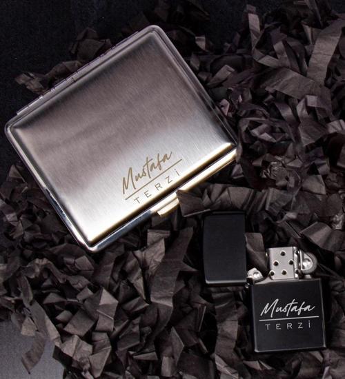 Kişiye Özel Metal Sigara Tabakası Ve Zippo Model Çakmak 107005