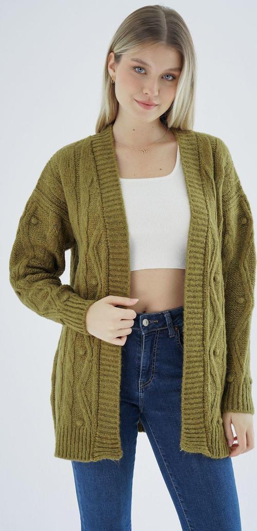 Kadın Olive Oversize Pon Ponlu Yürütme Örgülü Uzun Yün Karışımlı Triko Örme Hırka Trıst-6165