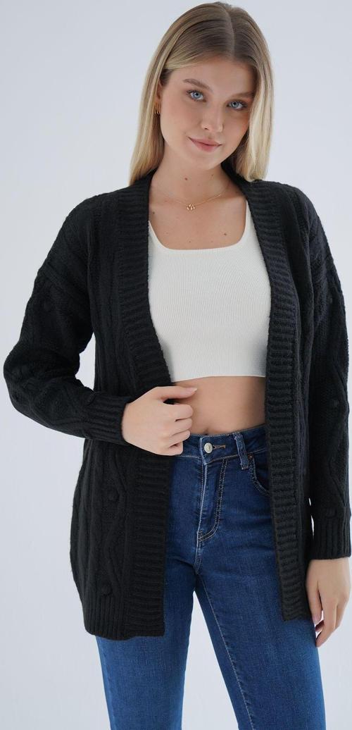 Kadın Siyah Oversize Pon Ponlu Yürütme Örgülü Uzun Yün Karışımlıtriko Örme Hırka Trıst-6165