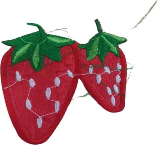 Aplike Ütü İle Yapışan 2'li Çilek Desen Arma