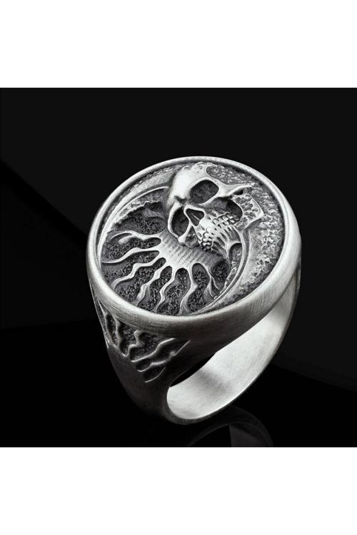 Memento Mori Yüzük