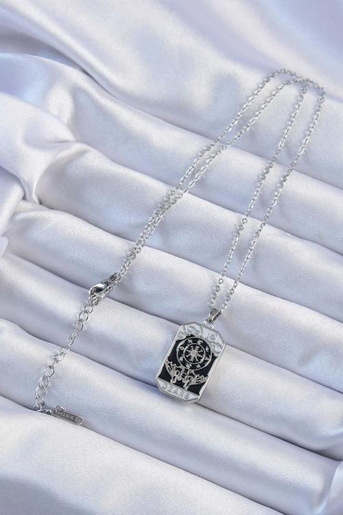 Zarif Kadın için Silver Çelik Zincir İşli Siyah Mineli Tarot Kolye