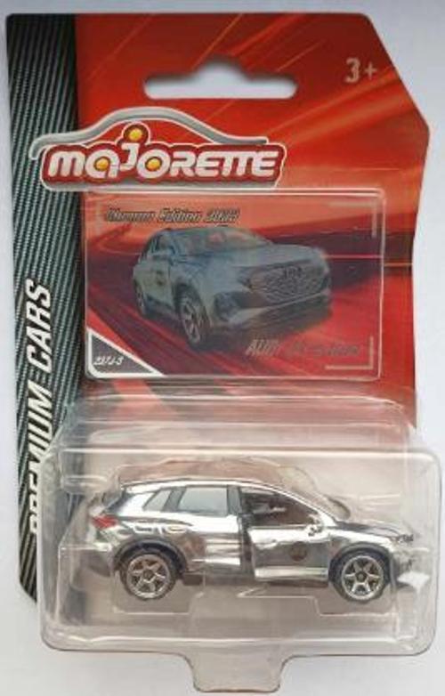 Premium Cars Series Audi Q4 e-tron 237J-3