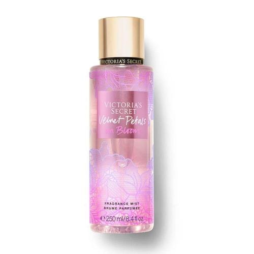Velvet Petals In Bloom Body Mist 250 ml Vücut Spreyi