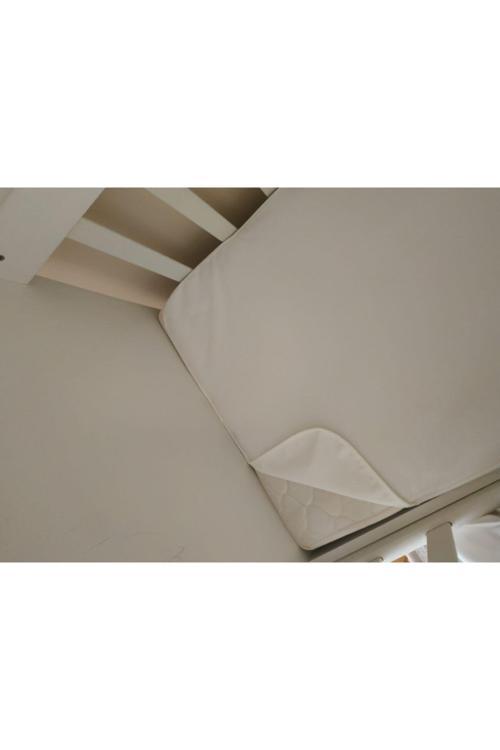 Sheri Micro Köşe Lastikli Sıvı Geçirmez Bebek Alezi