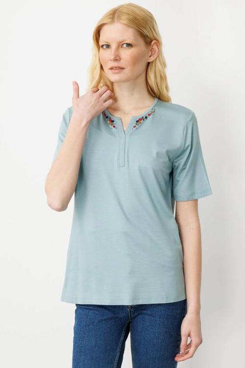 Kadın Açma Yaka Nakış İşlemeli T-Shirt 25703 Mint
