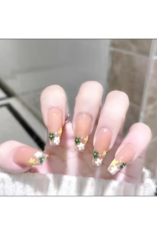 12'Li Çiçekli Badem Tırnak Set Nail Art