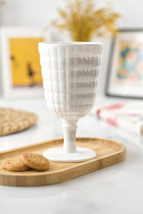 Allegra Beyaz 6’lı Kadeh Bardak Seti 750 ml Akrilik Malzeme - Cam Değildir Kırılmaya Dayanıklı