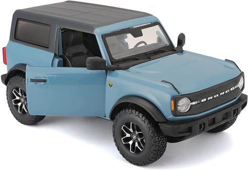 1/24 2021 Model Ford Bronco Badlands - Mavi