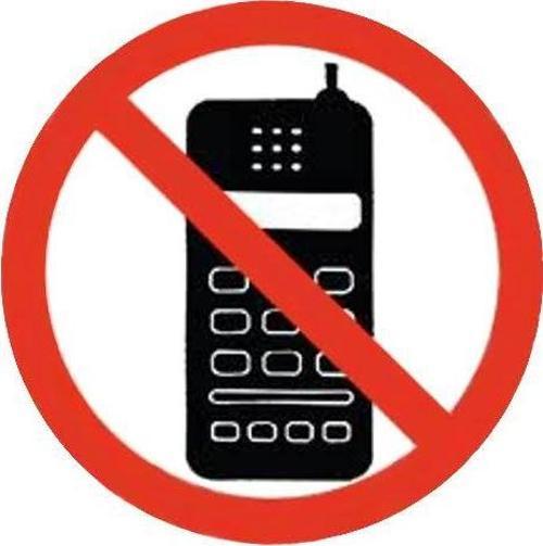 Yapışkanlı Kağıt Uyarı Etiketi (Telefon İle Konuşulmaz) 114X114 mm (1 Adet) Ref-848
