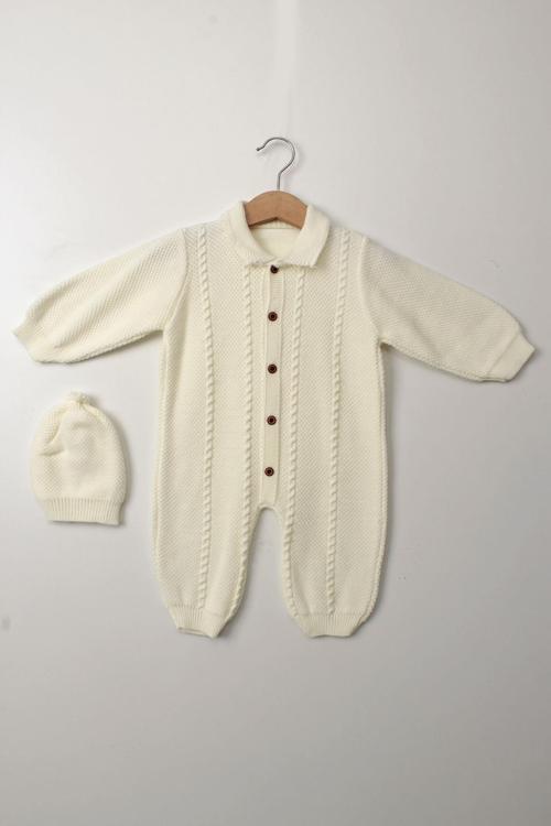 Beyaz Unisex Bebek Tulum Triko Şapkalı Düğmeli Kışlık Uzun Kollu Yenidoğan Örgü Takım