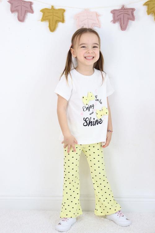 Kız Çocuk Sarı Puantiyeli İspanyol Paça Pantolon ve Tişört Takımı – Rahat Günlük Kombin