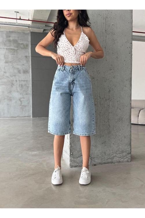 Kadın Yüksek Bel Soluk Efektli Vintage Bol Kesim Geniş Paça Baggy Denim Bermuda Şort Açık Mavi 40