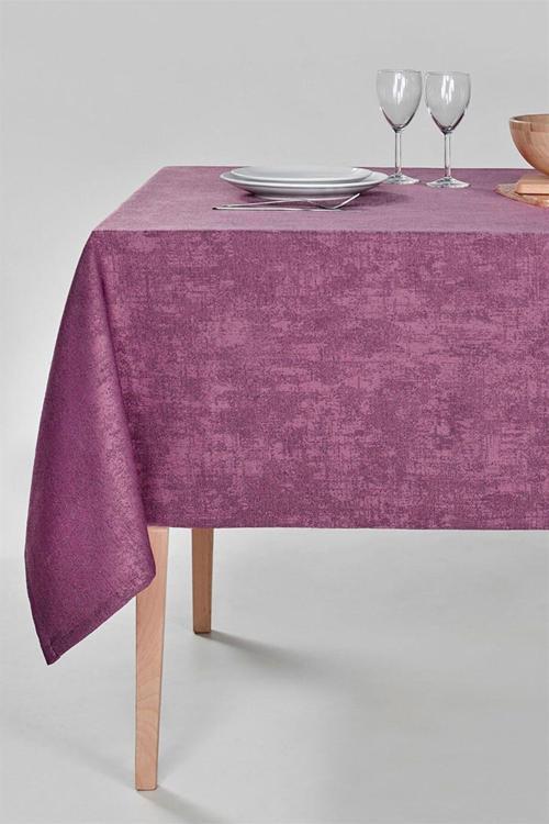 Jakarlı Mürdüm Masa Örtüsü - Şık ve Leke Tutmaz Milano Tasarım - 150x260 cm