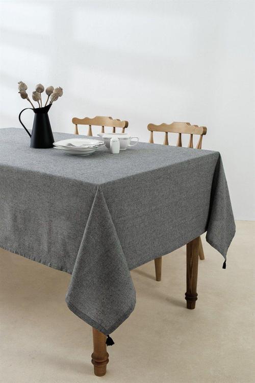 Siyah Selendi Masa Örtüsü 150X220 Cm - Püsküllü Düz Renk Masa Örtüsü