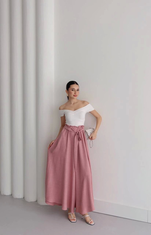 Pembe Dökümlü Şalvar Kadın Pantolon