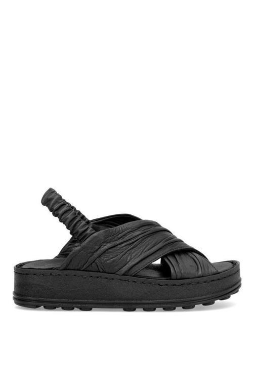 D25YS-2585 YUMUŞAK DERİ KADIN SANDALET