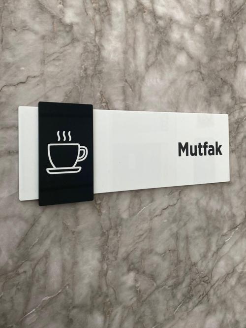  Basic Pearl Black Seri Mutfak Kapı İsimliği Yönlendirme Levhası 