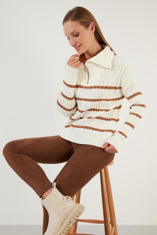 Çizgili Fermuarlı Boğazlı Yaka Örgülü Triko Bayan Kazak 63622458 Ekru-Bisküvi