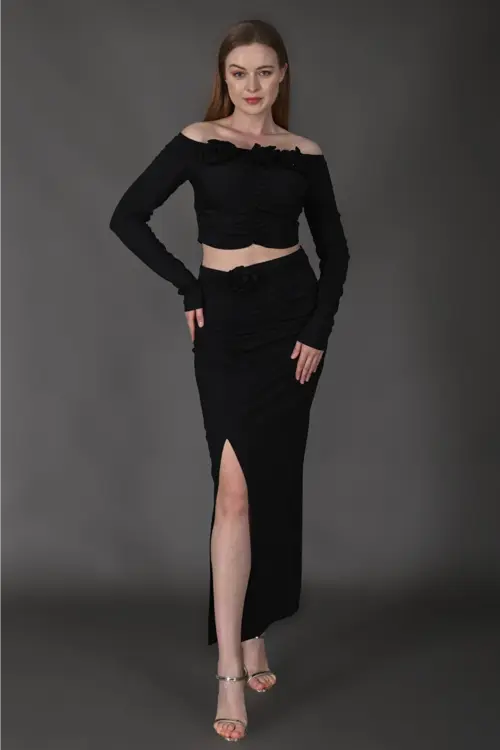 Trend Kadın Yeni Sezonda Şıklığı Ve Konforu Bir Araya Getiren İkili Takım