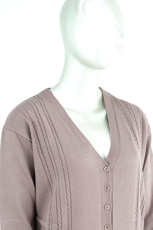 Kadın Kışlık Örgü Desenli Düğmeli Çift Cepli Uzun Kollu Likralı Kardelen Dokuma Anne Hırka Pudra XL