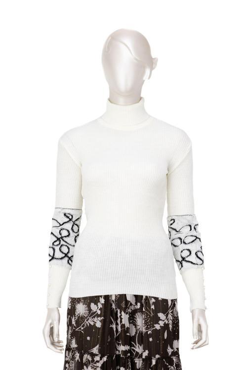 Kadın Kışlık Kolları Şık Boncuklu Tam Boğazlı Yaka Bedene Oturan Örme Triko Badi Kazak Beyaz Standart