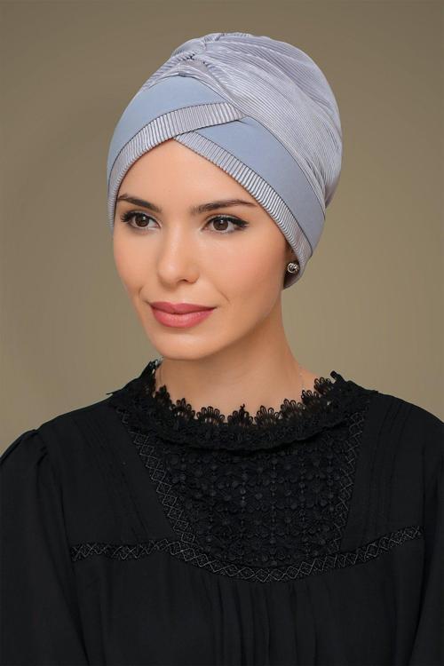 Gri Pratik Hazır Geçmeli Tesettür Bone Fukuro Piliseli Tek Bantlı Çapraz Büzgülü 1821_15