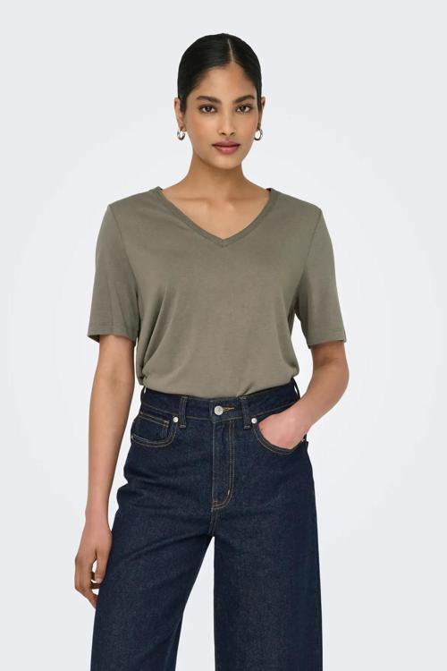 Kadın Onlelıse V Yaka Kısa Kollu T-Shirt 15257390 Vizon