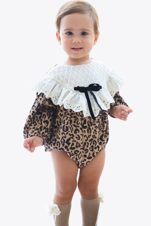 Minytrendy Kız Bebek Bayramlık Özel Gün Yenidoğan Tulum Leopar Desenli Çoraplı Takım Bebek Hediyelik