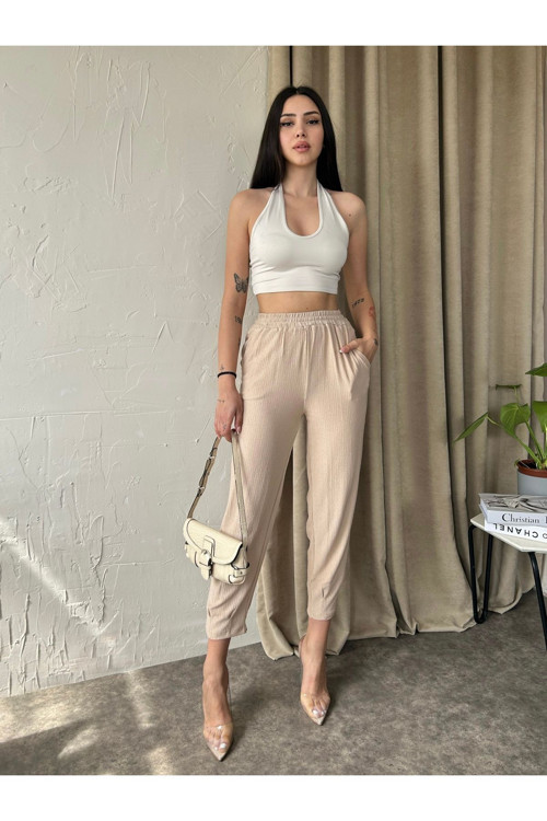 Kadın Yüksek Bel Lastikli Çift Cepli Paçası Piliseli Dar Paça Bürümcük Pantolon Bej S