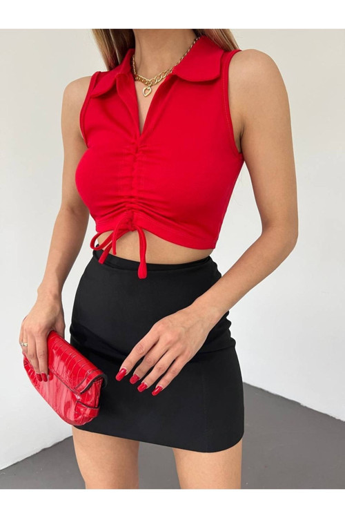 Kadın Polo Yaka Önü Büzgülü Kolsuz Crop Bluz Kırmızı M