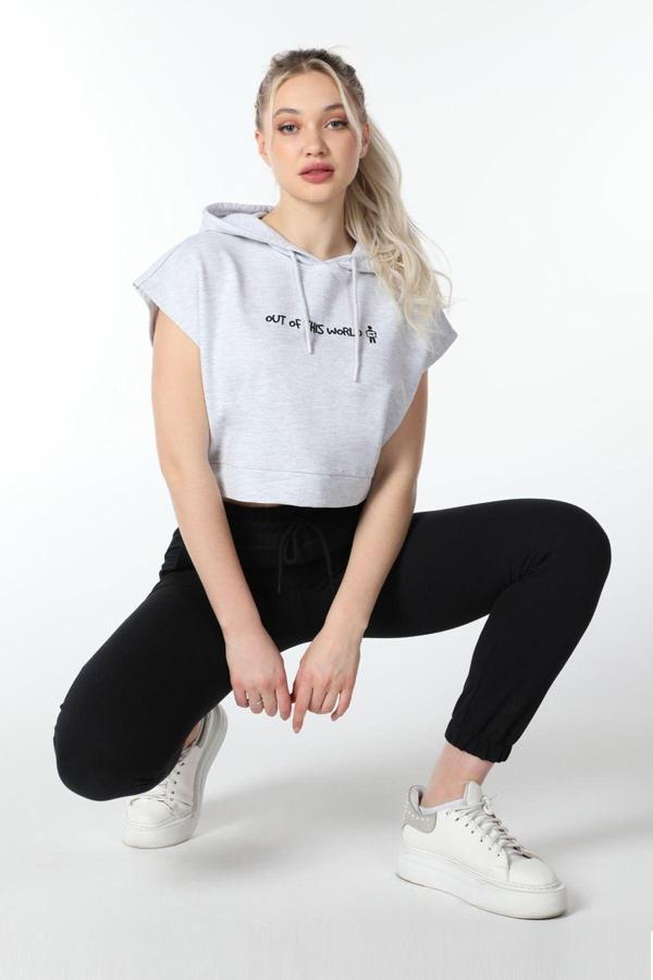 Defys Kadın Baskılı Kapüşonlu Crop Sweat Kar Melanj - Image 1