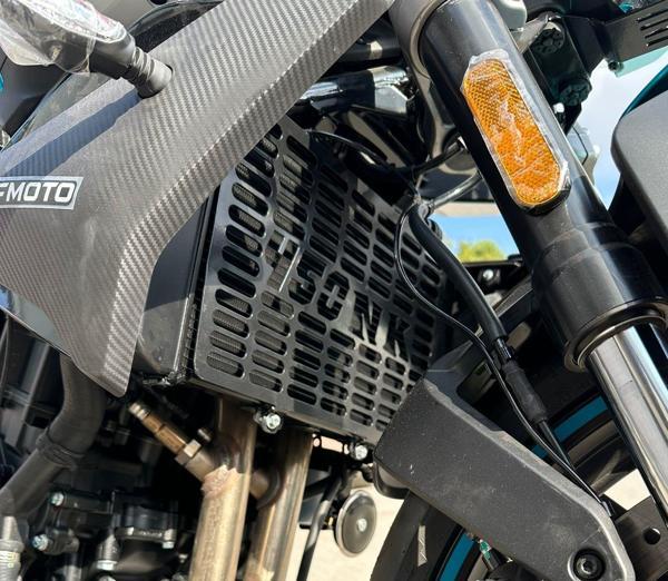 Cf Moto Nk 450 Radyatör Koruma - Image 1