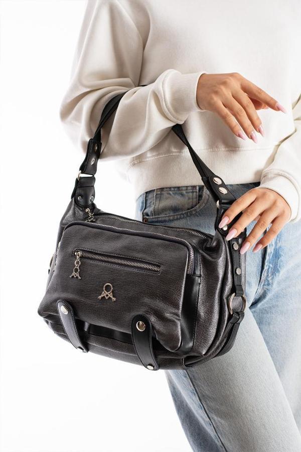 Kadın Postacı Çanta Çapraz Askılı Vegan Deri Omuz Çantası 32*22 Cm Suni Deri Mega Bag - Image 1
