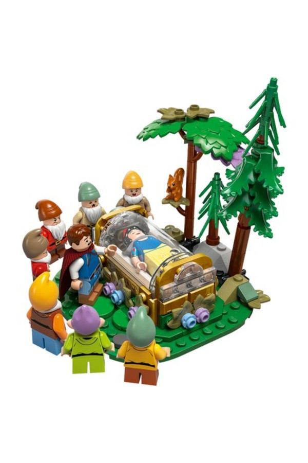 Lego Dısnep 43242 Pamuk Prenses Ve Yedi Cücelerin Evi (2228 Parça) - Image 1