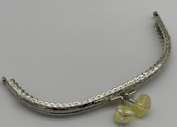 Angel Çanta Aksesuar 15.5 cm Gümüş Oval Cüzdan Çanta Klipsi Bursu Sarı - Image 1